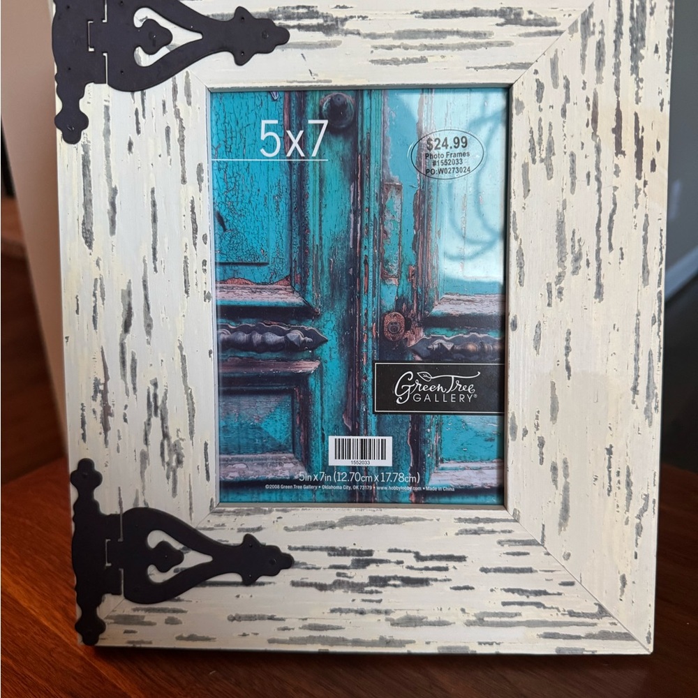 Distressed White and Black Photo Frame